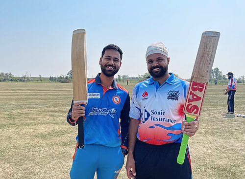 MAGGIE MACINTOSH / FREE PRESS
From left: Cricketers Milan Dave, 25, of Winnipeg, and Heaven Brar, a 32-year-old from Calgary, competed in a weekend tournament at La Barriere Park.