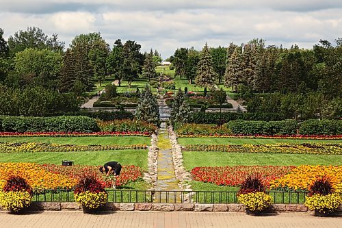 Canadian attendance at the International Peace Garden has been a consistent pillar of support, but with school divisions such as Brandon’s recently suspending all U.S. travel for students and staff, ripple effects are beginning to be felt. (Tim Smith/The Brandon Sun files)