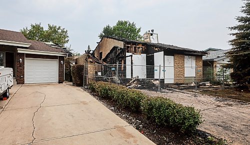 JOHN WOODS / FREE PRESS
Photo of 142 Southwalk Bay in Winnipeg Monday, August 11, 2025. The St Vital house was gutted by a fire on Sunday night.The United Firefighters of Winnipeg says the response time was allegedly over nine minutes which is more than the national 4 minute response time.
Reporter: standup