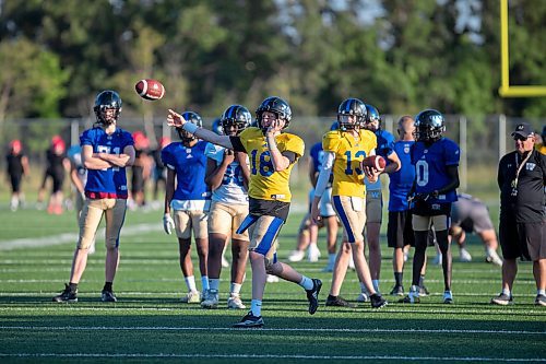 BROOK JONES/FREE PRESS
Winnipeg Rifles quarterback Riley Element (No. 18) is pictured throwing a football during the team's practice at Maple Grove Rugby Park in Winnipeg, Man., Wednesday, Aug. 13, 2025. The Rifles of the Canadian Junior Football League take on the Edmonton Wildcats in Sherwood Park, Alta., Sunday, Aug. 17.