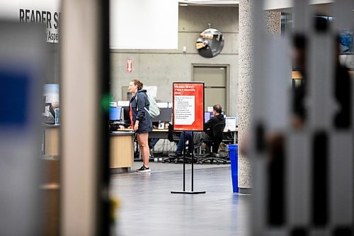 MIKAELA MACKENZIE / FREE PRESS
Signage for a closed fourth floor at Millennium Library on Thursday, Aug. 21, 2025.
For Tyler story.
Free Press 2025