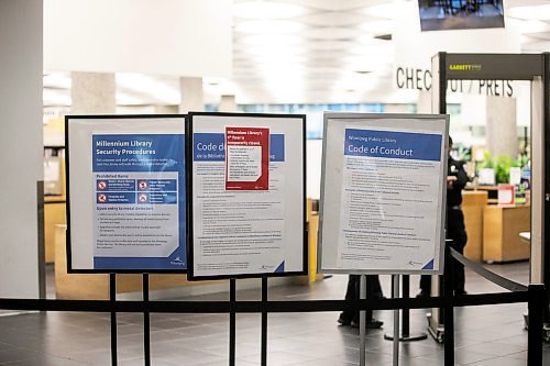 MIKAELA MACKENZIE / FREE PRESS
Signage for a closed fourth floor at Millennium Library on Thursday, Aug. 21, 2025.
For Tyler story.
Free Press 2025