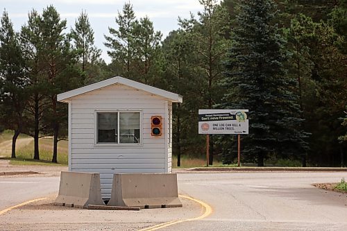22082025
The north security gate at CFB Shilo sits empty on Friday. Beginning September 15th, both gates to the base will be staffed, with stricter security measures in place for anyone wanting to access the base. (Tim Smith/The Brandon Sun)
