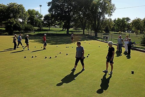 25082025
Lawnbowling enthusiasts in the Wheat City Lawn Bowling Club’s Monday morning ladies league, bowl at the club in Rideau Park on a sunny Monday morning.
(Tim Smith/The Brandon Sun)