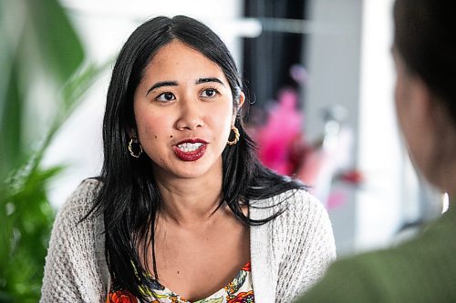 MIKAELA MACKENZIE / FREE PRESS
Value Able co-founder Star Tactay at a coworking coffee meetup at Saintuary caf on Thursday, Aug. 28, 2025. Value Able is a new local collective for BIPOC creatives to connect and collaborate
For Eva story.
Free Press 2025