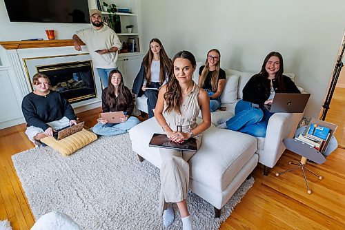 MIKE DEAL / FREE PRESS
Maddie Thompson (centre), founder of MAD Social, a full-service digital marketing agency and some of her employees (from left); Bailey Hurtig, head of operations, Blaise Lepine, head of social media and sales, social managers Elissa Hall, Anastasiia Pavlenko, Karley Jones, and Chantelle Mackie.
Staff members work remotely but do occasional &quot;work days&quot; at Thompson&#039;s house.
Reporter: Aaron Epp
250903 - Wednesday, September 03, 2025.