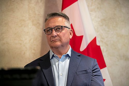 BROOK JONES/FREE PRESS
Federal Agriculture Minister Heath MacDonald makes an agriculture announcement in the Tache Room at the Fort Garry Hotel in Winnipeg, Man., Sunday, Sept. 7, 2025. MacDonald was joined by Provincial Agriculture Minister Ron Kostyshyn for the announcement.