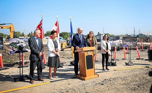 Ruth Bonneville / Free Press 

LOCAL - New Transit Garage groundbreaking 

Mayor Scott Gillingham and Councillor Janice Lukes along with others break ground on Oak Point Transit Garage construction at the construction site at 100 Oak Point Highway Tuesday.  

Names in photo from L - R
Councillor Shawn Dobson. 
Councillor Vivian Santos
Mayor Scott Gillingham
Councillor Janice Lukes 
Councillor Devi Sharma
 

Sept 9th,  2025