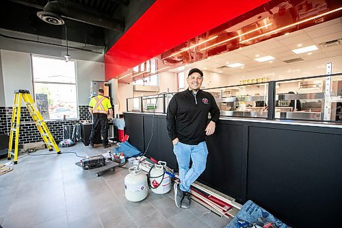 MIKAELA MACKENZIE / FREE PRESS

Mark Beyer of Jimmy John's at his Pembina location in Winnipeg on Wednesday, Sept. 10, 2025. Jimmy John's is opening its first Manitoba location on Sept 19.

For Gabby story.
Free Press 2025