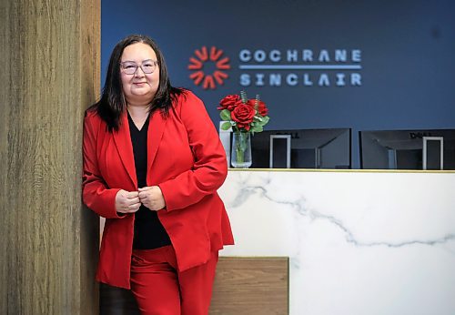 Ruth Bonneville / Free Press
LOCAL - Stacey Soldier / Mb Bar Assoc
Portrait of Stacey Soldier, new president of the Manitoba Bar Association and first Anishinaabe woman in that role.
See story by Melissa
Sept 11th, 2025