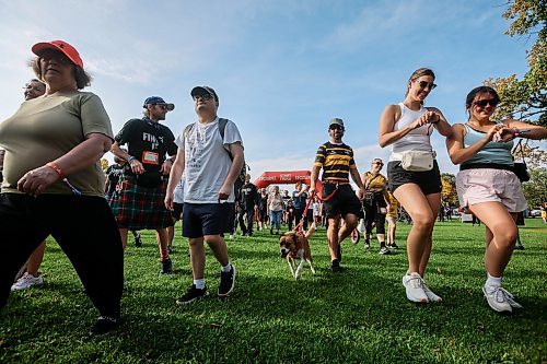 JOHN WOODS / FREE PRESS
People take part in the 45th annual Terry Fox Run at Assiniboine Park Sunday, September 14, 2025.
Reporter: standup