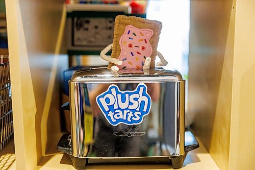 MIKE DEAL / FREE PRESS
Artist, Kami Goertz, creates soft toys and plushie characters or &#x201c;soft action figures,&#x201d; using vintage and reclaimed materials in her studio in the Exchange District.
Reporter: AV Kitching
250911 - Thursday, September 11, 2025.