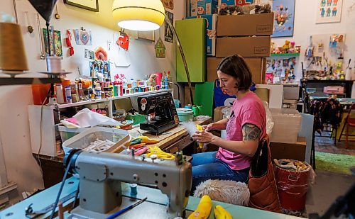 MIKE DEAL / FREE PRESS
Artist, Kami Goertz, creates soft toys and plushie characters or “soft action figures,” using vintage and reclaimed materials in her studio in the Exchange District.
Reporter: AV Kitching
250911 - Thursday, September 11, 2025.
