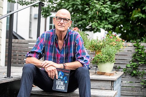 MIKAELA MACKENZIE / FREE PRESS

David Bergen and his new book, Days of Feasting and Rejoicing, on Wednesday, Sept. 17, 2025. 

For Ben Sigurdson story.
Free Press 2025