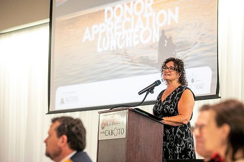 MIKAELA MACKENZIE / FREE PRESS
Manitoba Camping Association executive director Kim Scherger speaks at the Sunshine Fund Donor Appreciation Luncheon at the Caboto Centre on Thursday, Sept. 18, 2025.
For Ѡstory.
Free Press 2025