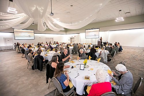 MIKAELA MACKENZIE / FREE PRESS
Manitoba Camping Association executive director Kim Scherger speaks at the Sunshine Fund Donor Appreciation Luncheon at the Caboto Centre on Thursday, Sept. 18, 2025.
For Ѡstory.
Free Press 2025