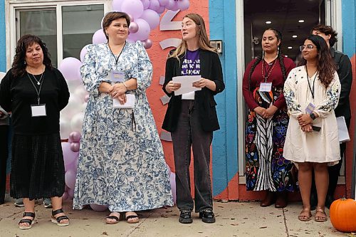 18092025
Shonah Rathwell, Chair of the Western Manitoba Women's Centre board, speaks during the grand opening of the centre’s new location in the 1200 block of Rosser Avenue on Thursday.
(Tim Smith/The Brandon Sun)