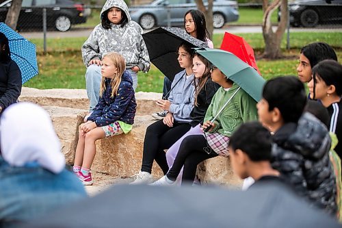 MIKAELA MACKENZIE / FREE PRESS
St. George School grade 5/6 students watch the official opening of a new outdoor classroom in St. George Park (which will serve the students at neighbouring St. George School) on Friday, Sept. 19, 2025.
Free Press 2025