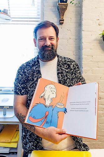 MIKE DEAL / FREE PRESS
Tyrone Deise is a Winnipeg graphic designer and hobbyist filmmaker who’s gained a large YouTube following for his highly creative renditions of a classic Simpsons episode in which Principal Skinner serves Superintendent Chalmers “steamed hams.” Some of Deise’s shorts have racked up millions of views.
Reporter: Eva Wasney
250924 - Wednesday, September 24, 2025.