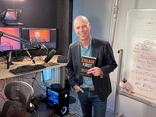 Ruth Bonneville / Free Press 

BIZ - Engagify

Portrait of  Anders Boulanger with his new book Engage First in his studio. 

Story on  Anders Boulanger, a keynote speaker and magician who runs a marketing consultancy called Engagify.
 A selection of photos of Boulanger including:  holding his new book, Engage First, Anders with all the lanyards he has from the last 15+ years,  and in his studio.   
This is for an upcoming 'Made in Manitoba' article (most likely Oct. 6). 
See story by Aaron

Sept 25th,  2025