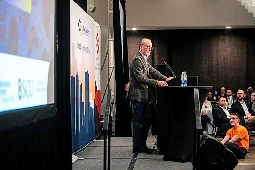 MIKAELA MACKENZIE / FREE PRESS

Jim Ludlow, president of True North Real Estate Development, speaks about True North's vision for downtown at a Winnipeg Chamber of Commerce luncheon at the Delta downtown on Friday, Sept. 26, 2025. 

For Joyanne story.
Free Press 2025