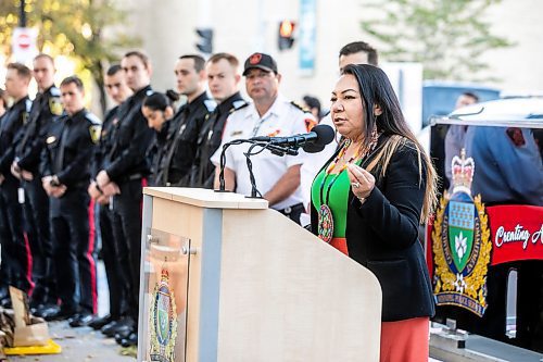 MIKAELA MACKENZIE / FREE PRESS

Winnipeg Police Service Indigenous relations advisor Sheila North speaks at the Winnipeg Police Service sacred fire lighting celebration on Monday, Sept. 29, 2025. 

For Tyler story.
Free Press 2025