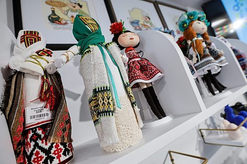 JOHN WOODS / FREE PRESS
Serhii and Yuliia Okhrimenko, who are from the Ukraine and are here because of their country&#x2019;s war with Russia, own the Kolo Shop and are photographed Monday, September 29, 2025. 

Reporter: dave