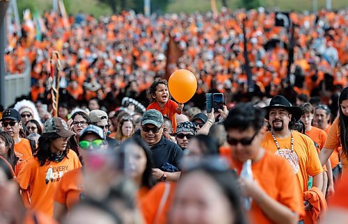 JOHN WOODS / FREE PRESS
People take part in the Orange Shirt Healing Walk and Powwow in Winnipeg Tuesday, September 30, 2025. 

Reporter: malak