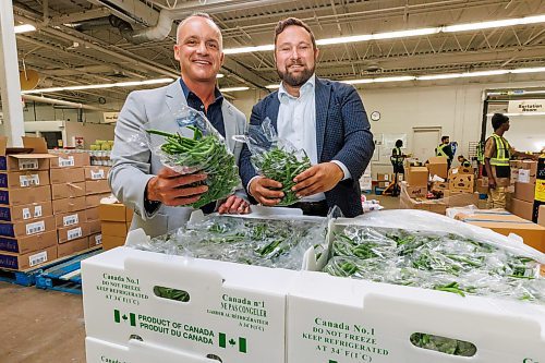 MIKE DEAL / FREE PRESS
Vince Barletta (right), President and CEO, Harvest Manitoba along with Barry Watson (left), area Vice-President, Corporate Financing and Senior Accounts at Western Canada for Farm Credit Canada (FCC) during an announcement at Harvest MB&#x2019;s facilities (1085 Winnipeg Avenue) Wednesday morning, that FCC will be putting up $500,000 to help Harvest Manitoba expand.
Reporter: Tyler Searle
251001 - Wednesday, October 01, 2025.