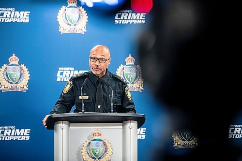 MIKAELA MACKENZIE / FREE PRESS
WPS constable Claude Chancy speaks to the media about recent distraction thefts on Wednesday, Oct. 1, 2025.
For Chris story.
Free Press 2025