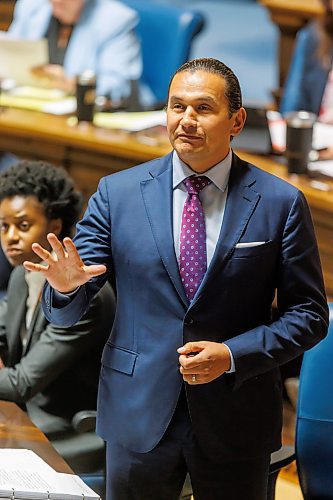 MIKE DEAL / FREE PRESS
Premier Wab Kinew speaks during Question Period on the first day of the second session of the 43rd legislature, Wednesday afternoon.
Reporter: Maggie Macintosh
251001 - Wednesday, October 01, 2025.