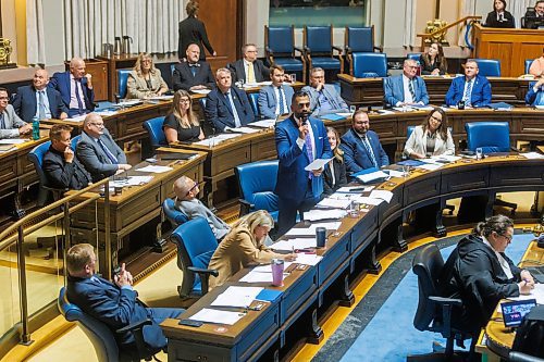 MIKE DEAL / FREE PRESS
Obby Khan, leader of the Opposition PC Party, speaks during Question Period on the first day of the second session of the 43rd legislature, Wednesday afternoon.
Reporter: Maggie Macintosh
251001 - Wednesday, October 01, 2025.