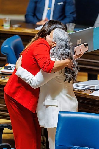 MIKE DEAL / FREE PRESS
Nahanni Fontaine (St. Johns) Minister of Families, and Bernadette Smith (Point Douglas) Minister of Housing, Addictions and Homelessness hug after QP during the first day of the second session of the 43rd legislature, Wednesday afternoon.
Reporter: Maggie Macintosh
251001 - Wednesday, October 01, 2025.