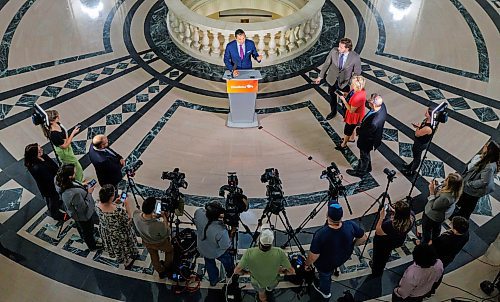 MIKE DEAL / FREE PRESS
Premier Wab Kinew speaks to the media after Question Period during the first day of the second session of the 43rd legislature, Wednesday afternoon.
Reporter: Maggie Macintosh
251001 - Wednesday, October 01, 2025.