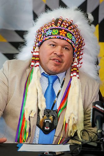 MIKE DEAL / FREE PRESS
Grand Chief of the Southern Chiefs&#039; Organization (SCO), Jerry Daniels, speaks during the press conference in support of Chief Dr. Stan Bird efforts.
Chief Dr. Stan Bird of Peguis First Nation calls for the immediate termination of the coordination agreement that governs child and family services (CFS) in his community, citing grave risks to the safety and well-being of children and families, during a press conference Friday morning at the Southern Chiefs&#x2019; Organization (SCO) offices.
Grand Chief of the Southern Chiefs&#039; Organization (SCO), Jerry Daniels, was on hand to support Chief Dr. Stan Bird. 
Reporter: Nicole Buffie
251003 - Friday, October 03, 2025.