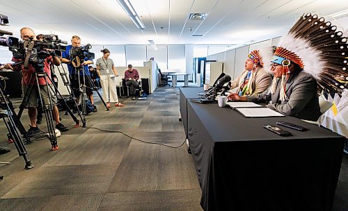 MIKE DEAL / FREE PRESS
Grand Chief of the Southern Chiefs&#039; Organization (SCO), Jerry Daniels (left), speaks during the press conference in support of Chief Dr. Stan Bird (right) efforts.
Chief Dr. Stan Bird of Peguis First Nation calls for the immediate termination of the coordination agreement that governs child and family services (CFS) in his community, citing grave risks to the safety and well-being of children and families, during a press conference Friday morning at the Southern Chiefs&#x2019; Organization (SCO) offices.
Grand Chief of the Southern Chiefs&#039; Organization (SCO), Jerry Daniels, was on hand to support Chief Dr. Stan Bird. 
Reporter: Nicole Buffie
251003 - Friday, October 03, 2025.