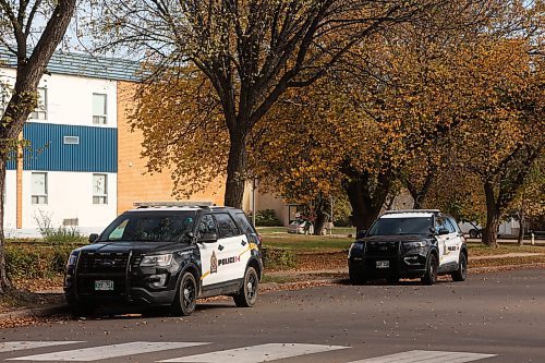 03102025
Brandon Police Services members respond to a threat made at Vincent Massey High School on Friday. the high school was placed into a temporary hold and secure at approximately 11:00 AM Friday after an unverified emil threat against the school. Classes were dismissed for the rest of the school day out of caution while BPS continues to investigate.
(Tim Smith/The Brandon Sun)