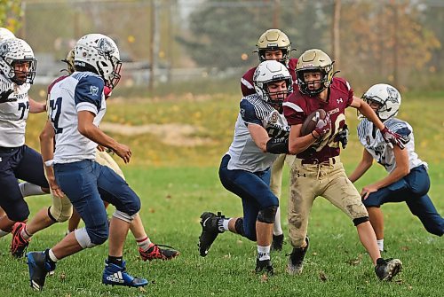 03102025
Eric Singfat #38 of the Crocus Plainsmen runs the ball during high school football action against the Grant Park Pirates at CPRSS on Friday afternoon. 
(Tim Smith/The Brandon Sun)
