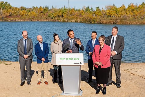 MIKE DEAL / FREE PRESS
Premier Wab Kinew along with Environment and Climate Change Minister Mike Moyes unveil Manitoba&#x2019;s Path to Net Zero during an event at Fort Whyte Alive, 2505 McGillivray Blvd. Monday morning.
Reporter: JS Rutgers
251006 - Monday, October 06, 2025.