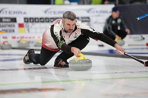 Brandon's Cale Dunbar will look to lock down the Taylor Jackson Financial Westman Superleague of Curling title for the second time in three years after coming up short last season. (Brandon Sun files)