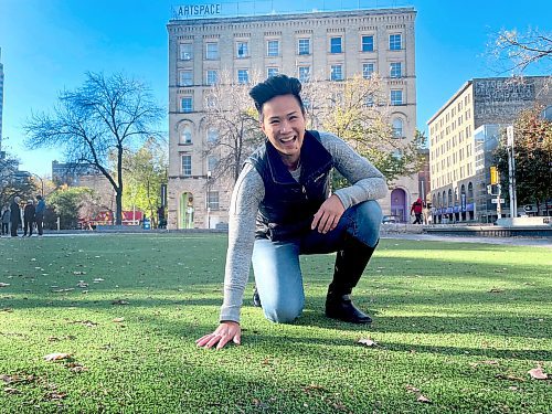 Ruth Bonneville / Free Press
LOCAL STDUP - Old Market Square
Photo of Councillor Vivian Santos, Point Douglas, showing off the new turf at Old Market Square after ribbon-cutting Tuesday.
The city has swapped the grassy area at Old Market Square for artificial turf. Coun. Vivian Santos said the grass in front of the Cube stage couldn’t withstand the repeated, heavy use from the he several events the area hosts annually and that it was too costly to maintain.
“By investing in artificial turf, we’ve created a more durable, economical and welcoming space that can handle the thousands of people who enjoy this spot every season,” Santos said in a news release Tuesday.
Oct 07, 2025