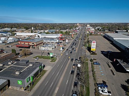 07102025
18th Street in Brandon from above. 
(Tim Smith/The Brandon Sun)
***For Biz supplement