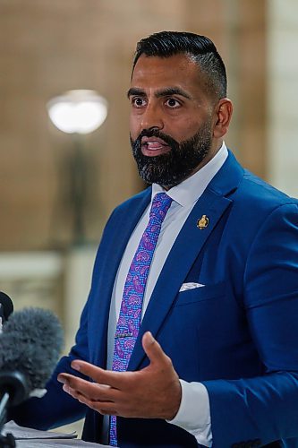 MIKE DEAL / FREE PRESS
Obby Khan Leader of the Official Opposition speaks to the media after Question Period during the first day of the second session of the 43rd legislature, Wednesday afternoon.
Reporter: Maggie Macintosh
251001 - Wednesday, October 01, 2025.