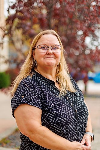 MIKE DEAL / FREE PRESS
Julianna Gudbjartson Roberts, Executive Director of the New Iceland Heritage Museum, 94 First Ave, Gimli, MB.
Reporter: Conrad Sweatman
251015 - Wednesday, October 15, 2025.