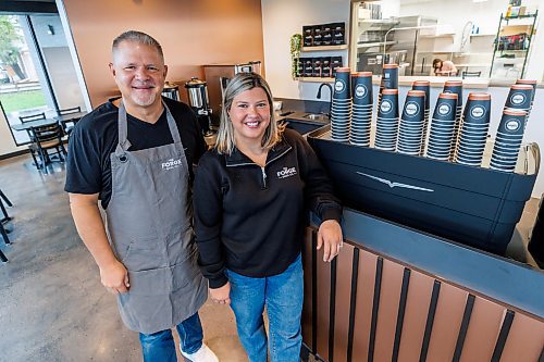 MIKE DEAL / FREE PRESS
Glen and his daughter Rachelle Demetrioff, co-founders of The Forge Bagel Co. which will be opening November 15th at 692 St. Anne’s Road.
Reporter: Gabrielle Piche
251017 - Friday, October 17, 2025.