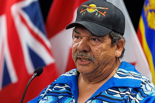 MIKE DEAL / FREE PRESS
Barry McKay, Chief, Tootinaowaziibeeng Treaty Reserve speaks to the media before the start of the press conference.
Manitoba RCMP Major Crime Services announce charges laid in relation to the disappearance and murder of Melinda Lynxleg from Tootinaowaziibeeng Treaty Reserve during a press conference at RCMP “D” Division HQ on Monday.
Reporter: Tyler Searle
251020 - Monday, October 20, 2025.