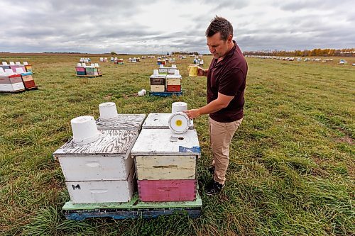 MIKE DEAL / FREE PRESS
Mike Clark is a third-generation beekeeper from Treesbank, Manitoba, who runs a long-standing apiary that his grandfather started in 1914. He is a member of the Manitoba Beekeepers&#039; Association.
Checking in with farmers to see how they fared this season given the tariffs, drought, wildfires and government change.
Reporter: Julia-Simone Rutgers
251021 - Tuesday, October 21, 2025.