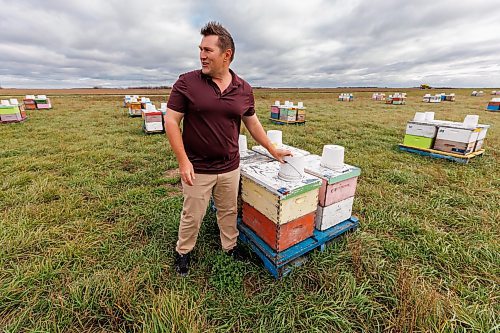 MIKE DEAL / FREE PRESS
Mike Clark is a third-generation beekeeper from Treesbank, Manitoba, who runs a long-standing apiary that his grandfather started in 1914. He is a member of the Manitoba Beekeepers' Association.
Checking in with farmers to see how they fared this season given the tariffs, drought, wildfires and government change.
Reporter: Julia-Simone Rutgers
251021 - Tuesday, October 21, 2025.