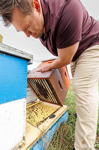 MIKE DEAL / FREE PRESS
Mike Clark is a third-generation beekeeper from Treesbank, Manitoba, who runs a long-standing apiary that his grandfather started in 1914. He is a member of the Manitoba Beekeepers' Association.
Checking in with farmers to see how they fared this season given the tariffs, drought, wildfires and government change.
Reporter: Julia-Simone Rutgers
251021 - Tuesday, October 21, 2025.