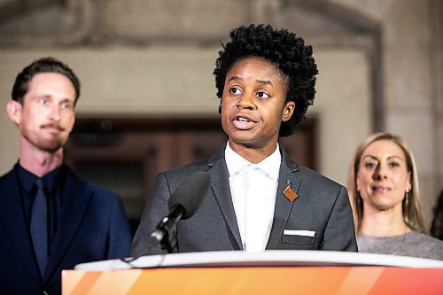 MIKAELA MACKENZIE / FREE PRESS
Health minister Uzoma Asagwara announces a new Manitoba parenting website on Wednesday, Oct. 22, 2025. 
For Chris Kitching story.
Free Press 2025